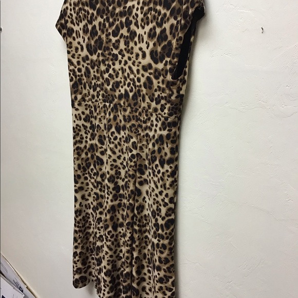 Jones Leopard printSwing dress - Picture 10 of 12